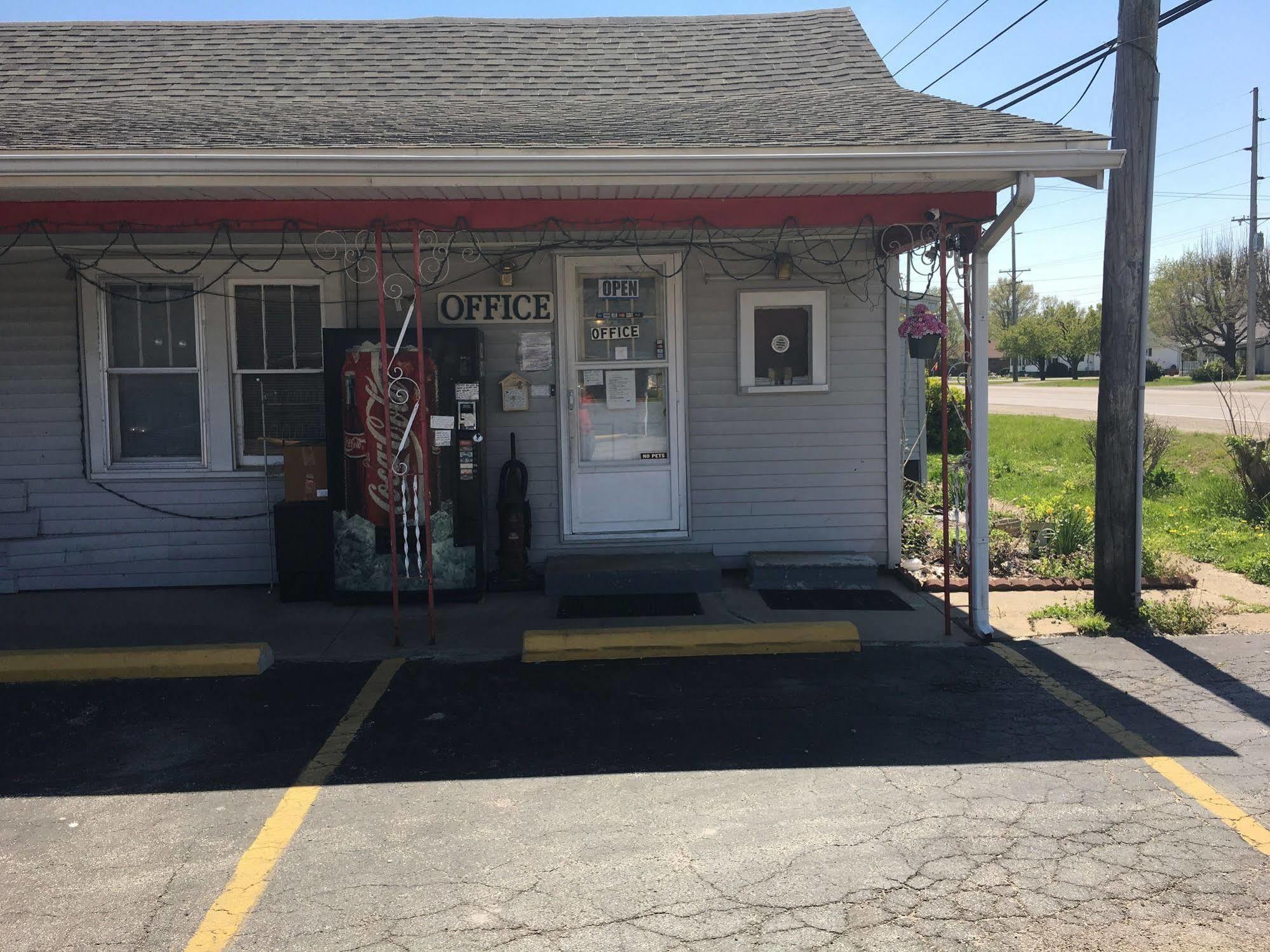 Budget Inn Du Quoin Exterior foto